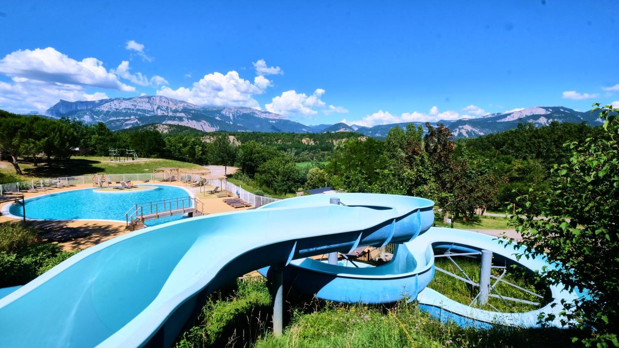 Camping Le Couriou Recoubeau-Jansac Exterior photo