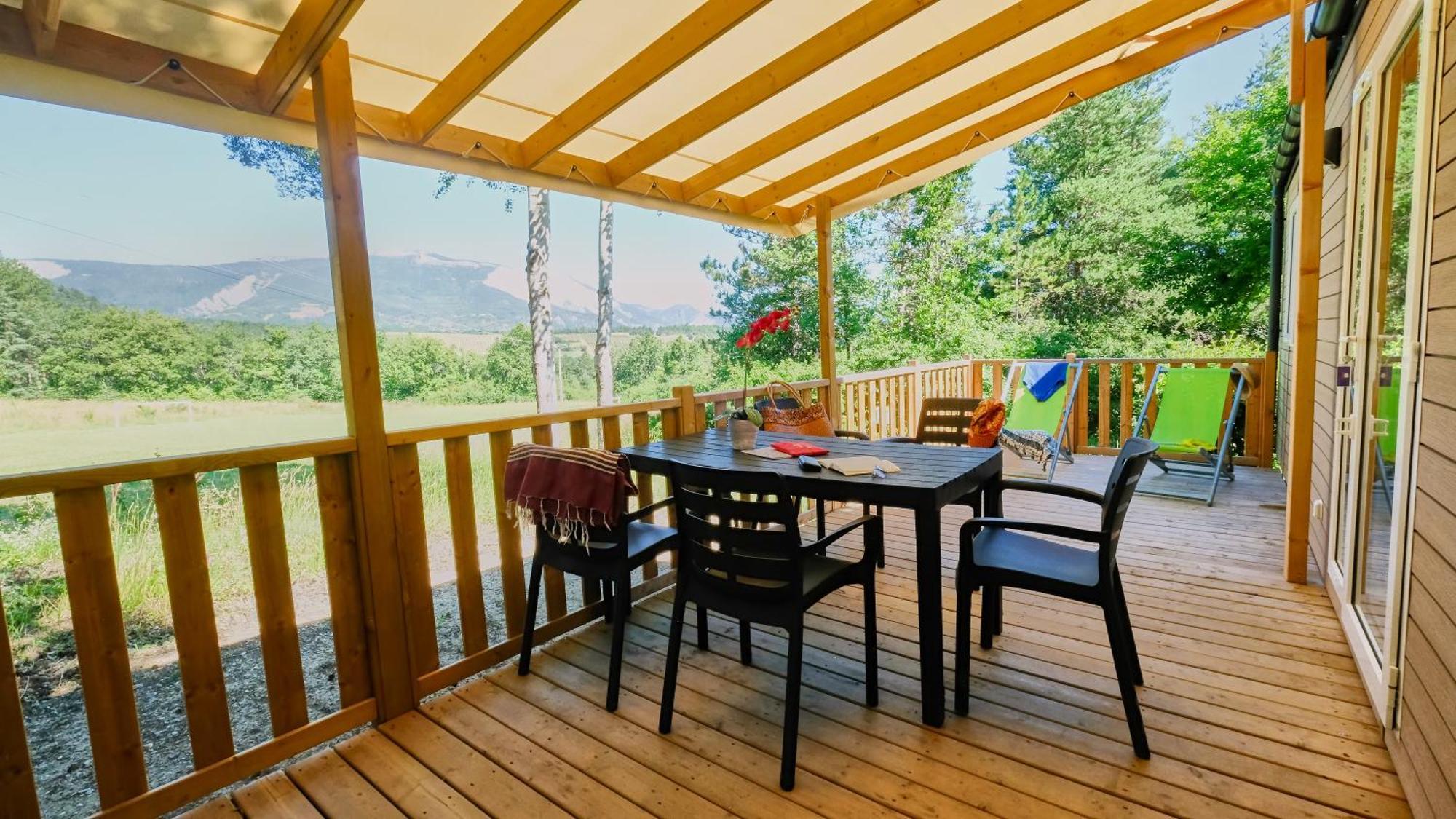 Camping Le Couriou Recoubeau-Jansac Exterior photo